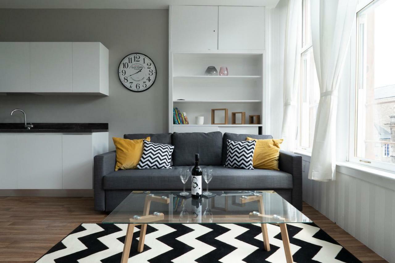 Greenstar Apartments - 2 Minute Walk Away Into City Centre - 6 Individual Flats - Next To Abertay University - 1 Bed 2 Bed & 3 Bedroom Flats - Fully Equipped - Short - Mid - Long Stays Welcome Dundee Exteriér fotografie