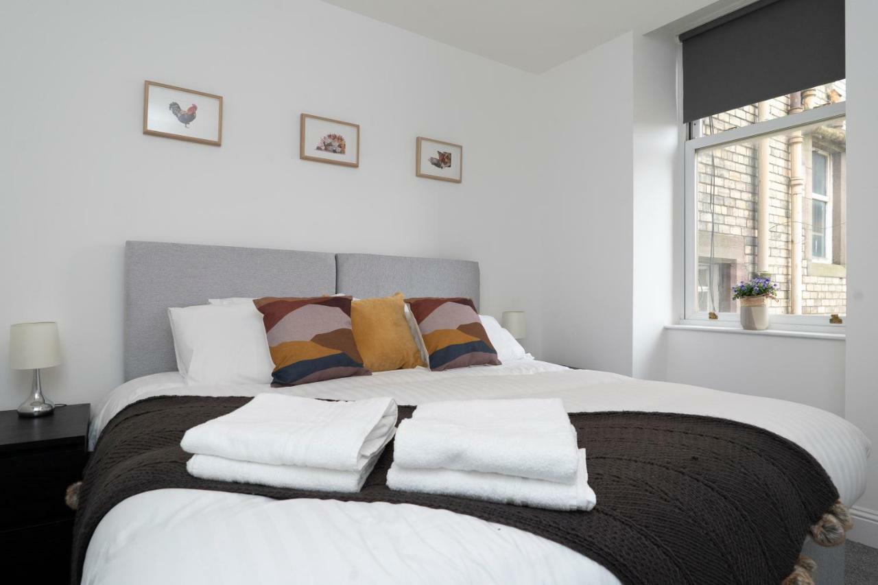 Greenstar Apartments - 2 Minute Walk Away Into City Centre - 6 Individual Flats - Next To Abertay University - 1 Bed 2 Bed & 3 Bedroom Flats - Fully Equipped - Short - Mid - Long Stays Welcome Dundee Exteriér fotografie