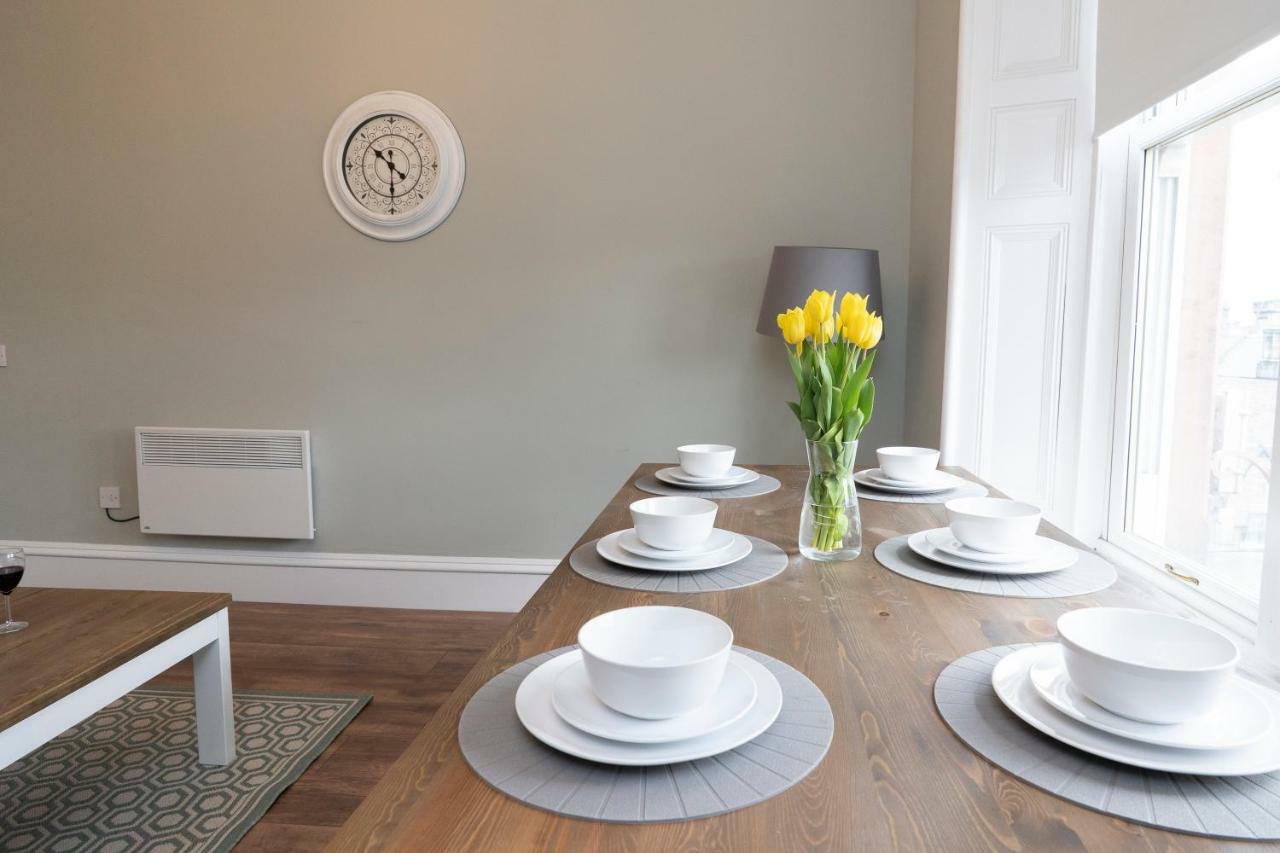 Greenstar Apartments - 2 Minute Walk Away Into City Centre - 6 Individual Flats - Next To Abertay University - 1 Bed 2 Bed & 3 Bedroom Flats - Fully Equipped - Short - Mid - Long Stays Welcome Dundee Exteriér fotografie